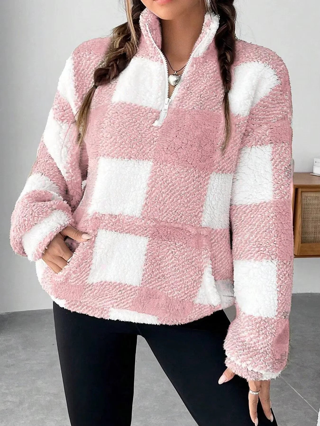 Pullover effetto peluche con zip